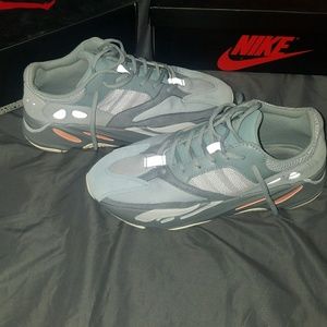 Adidas Yeezy Boost 700 Inertia